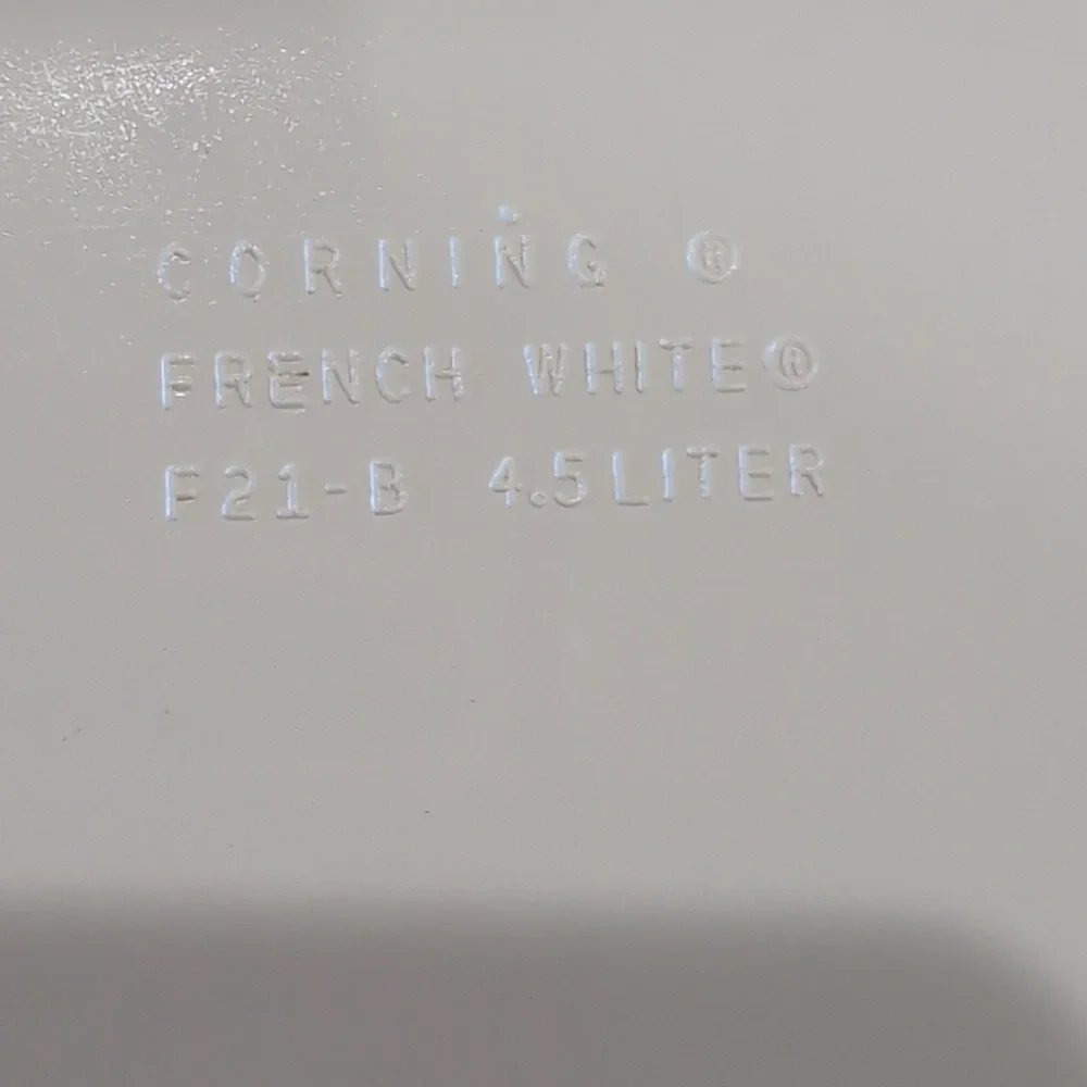 Corning Ware French White F21-B 4.5 Liter 11 X 14 Open Roaster Lasagna Casserole
